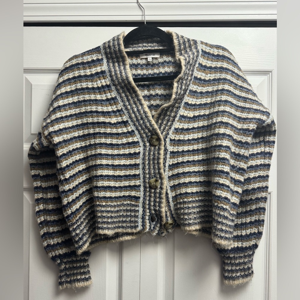 Madewell Waller Crop Cardigan in Stripe. Excellent condition.